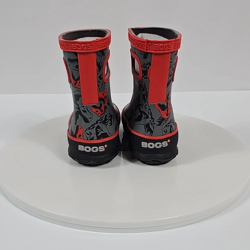 NIB Bogs Kids Skipper Cool Dino Rain Boots Size 5 Red Gray Waterproof Outdoor